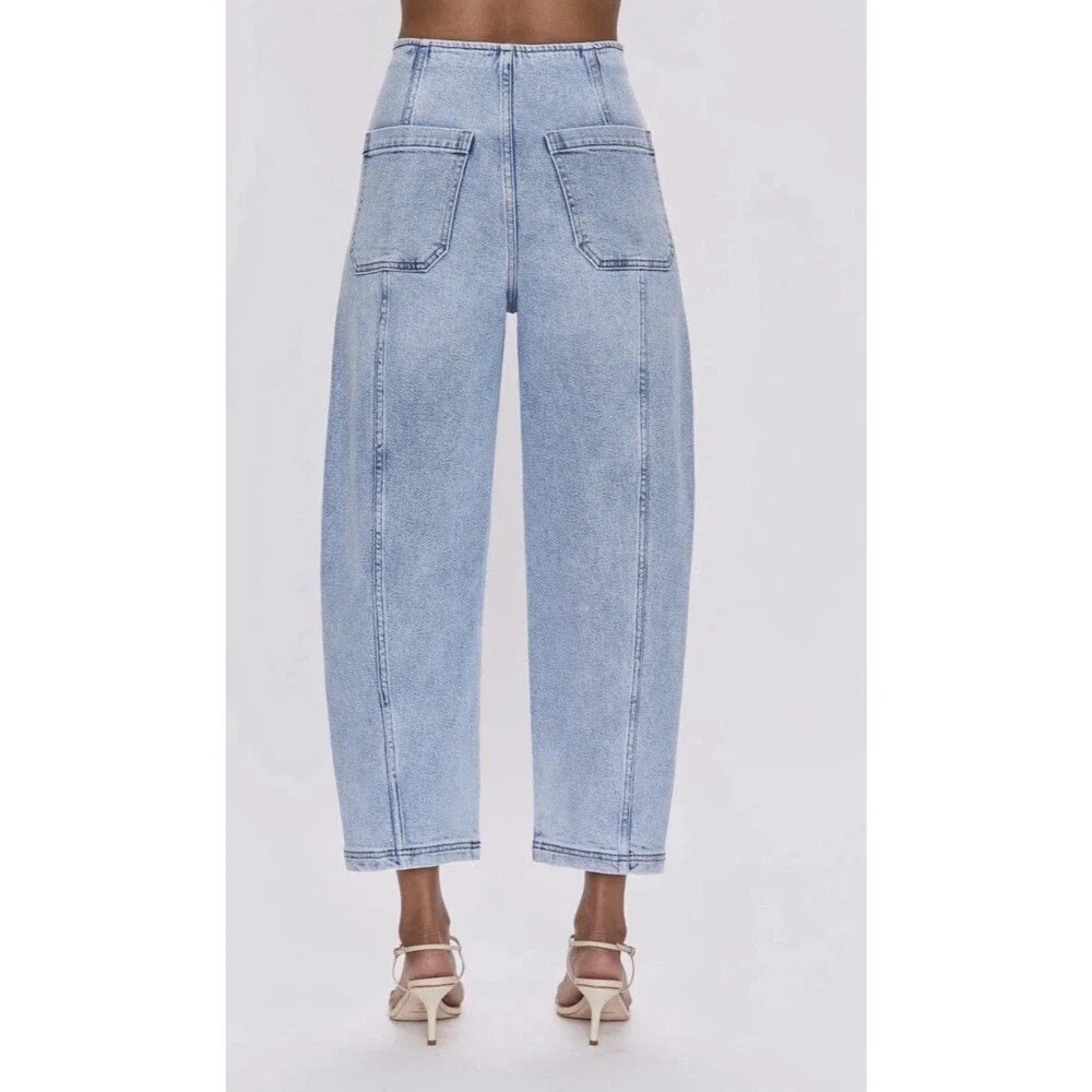 Pistola Blair High Waist Crop Barrel Jeans Size 26 Pristine Light Wash Denim - Picture 2 of 11